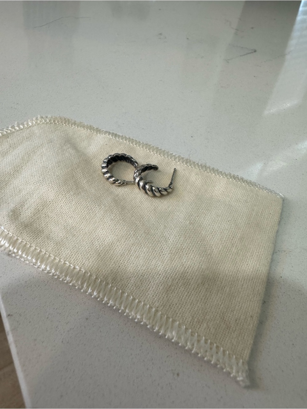 James Avery Half Twist Hoops Small - Picture 3 of 6